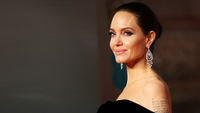 Angelina Jolie'nin yeni sevgilisi emlakçı