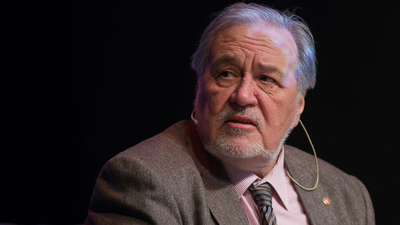 İlber Ortaylı'dan Wikipedia yorumu: "Hiç tavsiye etmiyorum"