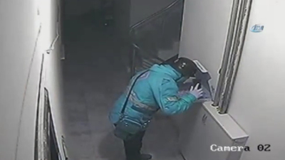 O anları anlattı! "3'üncü dilimi ısırdığımda 'pizzayı yeme' diye mesaj geldi"