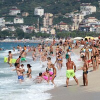 Antalya'yı tercih ediyorlar, yerli dizilerden etkileniyorlar