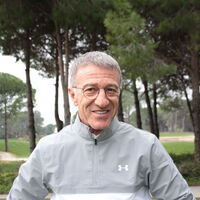 Ahmet Ağaoğlu kimdir?