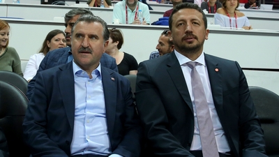 Bakan Bak ve Hidayet Türkoğlu'ndan Mehmet Şanlı açıklaması