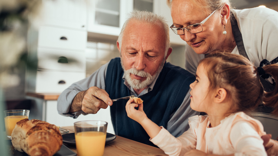 Sıradışı araştırma! Nineler ve dedelerin o alışkanlıkları, çocukları kanser ediyor!