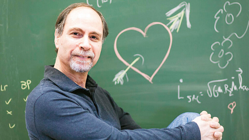 Düşünen duygular bilinçli aşklar