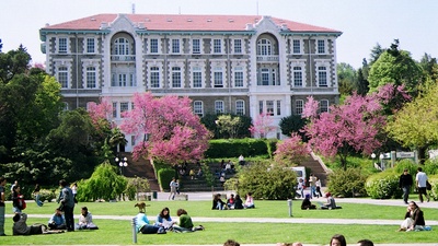 Boğaziçi Üniversitesi'nde mail krizi!