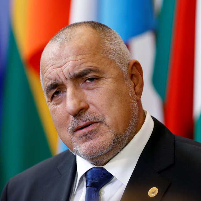 'Rus diplomatları sınır dışı etmeyeceğiz!'