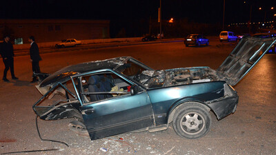 Kahramanmaraş'ta feci kaza! Otomobil ortadan ikiye ayrıldı