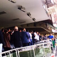 Protokol tribününde büyük kavga! Yaralılar var...