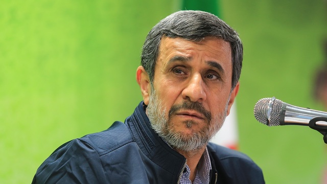 Ahmedinejad'dan İran yargısına "İngiltere" suçlaması