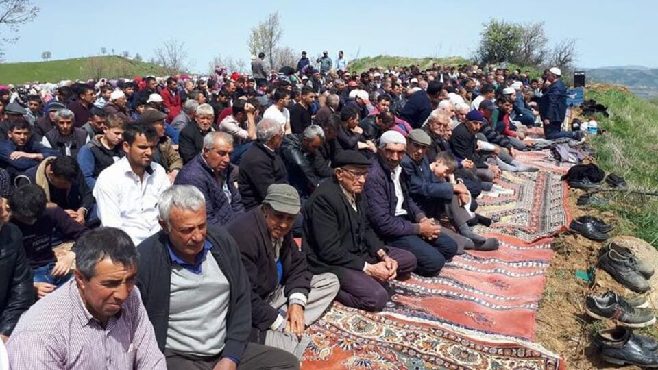 Tam bin kişi katıldı!