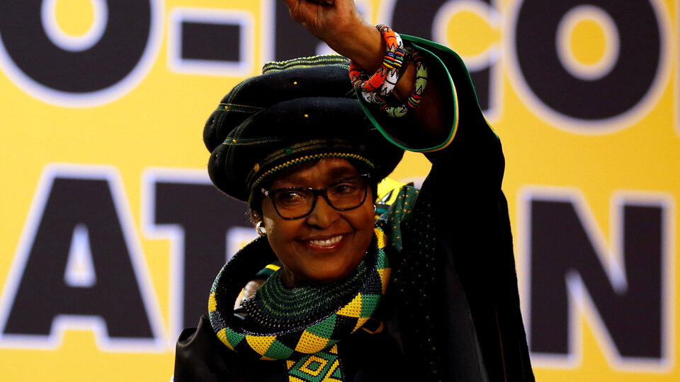 Winnie Madikizela-Mandela hayatını kaybetti