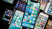 Kavisli iPhone geliyor!