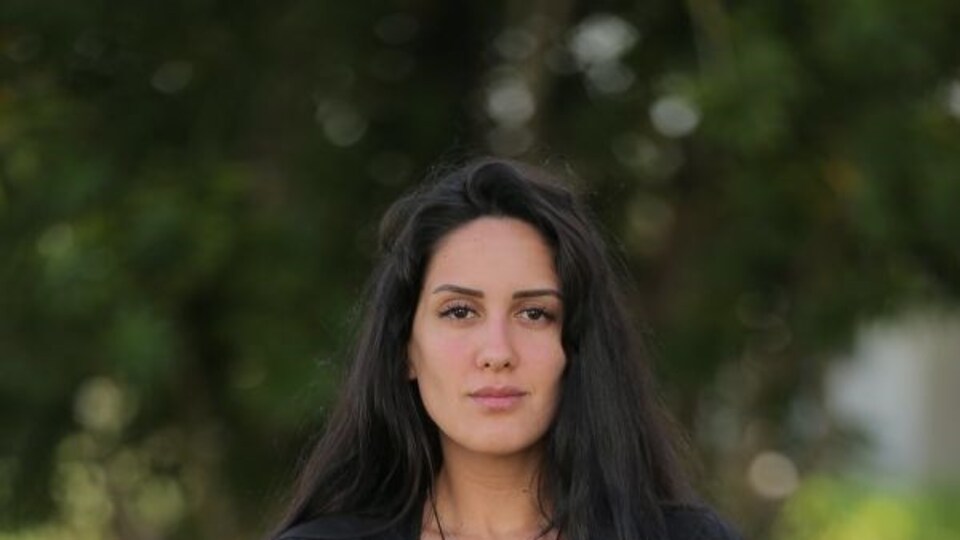 Sahra Işık kimdir?