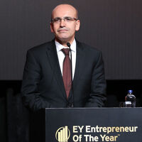 Mehmet Şimşek kimdir?
