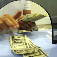 Döviz bürosuna 1 Nisan şakası