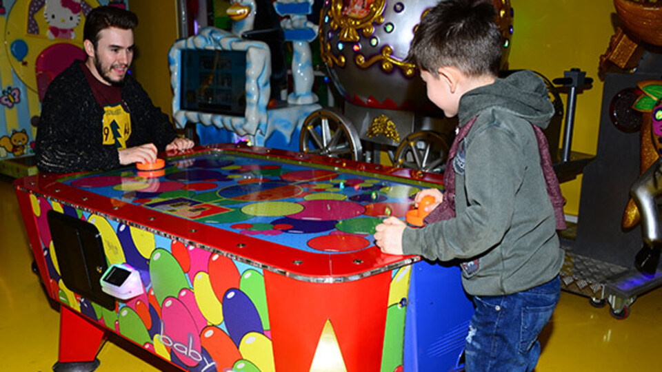 Bütün gün baba-oğul vakit geçirdiler