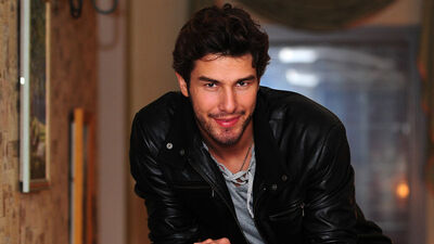 Furkan Palalı kimdir? Bir Mucize Olsun Yiğit Tümer kimdir?