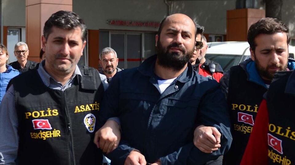 Eskişehir'de 4 akademisyeni öldüren Volkan Bayar tutuklandı