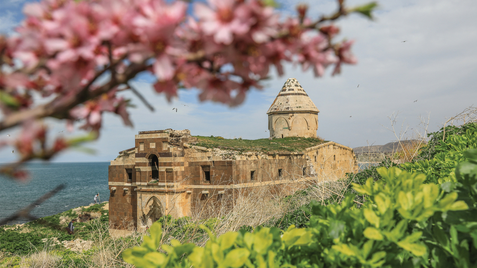 Van Gölü'nün el değmemiş güzelliği! Doğası kendine hayran bırakıyor