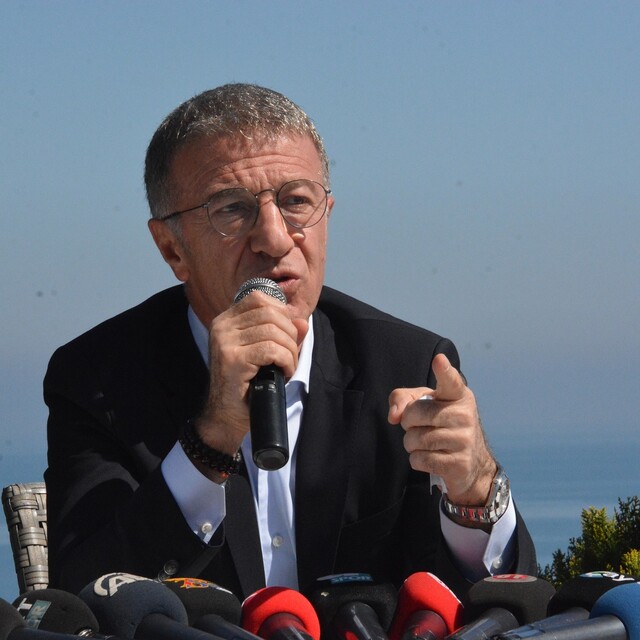 "Ağaoğlu kapı kapı dolaşacak"