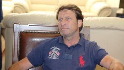 "İsteyen bikinisini giyiyor içkisini içiyor"