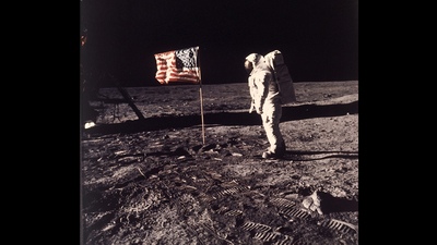 NASA'nın efsanevi astronotları yalan dedektöründen geçti!