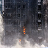 İstanbul'da yangın çıkan hastane için alınan kararı sağlık müdürü açıkladı