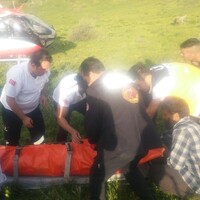 Tüfekle şakalaşırken arkadaşını yaraladı!