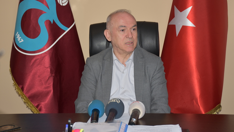 Ağaoğlu yönetimine divandan destek