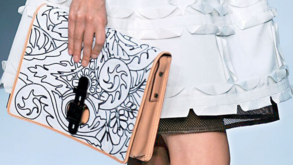 Çanta bağımlısıyım ama tedavi oluyorum!