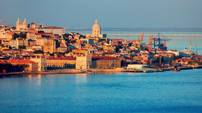 Gece yarısı uyanan kent: Lizbon!
