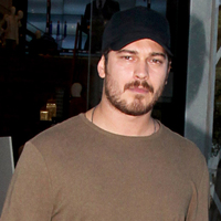 Çağatay eski aşkına geri döndü