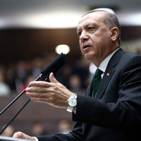 "Duydum ki Hatay'a gidiyormuş! Postalın eksikse gönderelim"