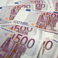 Euro'da 5 lirayı öngören analistten yeni tahmin