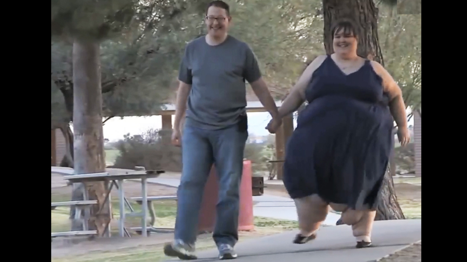 Bunun adı çılgınlık! Dünyanın en şişmanı olmak istiyor! İşte ulaştığı kilo...