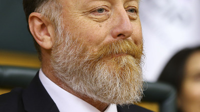 Temelli: İnsanlar kimyasalla ölmesin ama topla tüfekle ölsün mü?