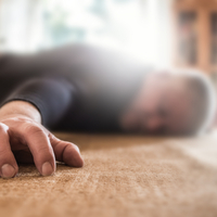 Epilepsi krizi geçiren birine nasıl müdahale edilmeli?