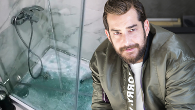 "Neyse ki iki haftada bir duş alıyorum"