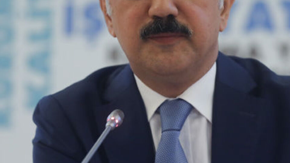 Bakan Elvan'dan kur mesajı