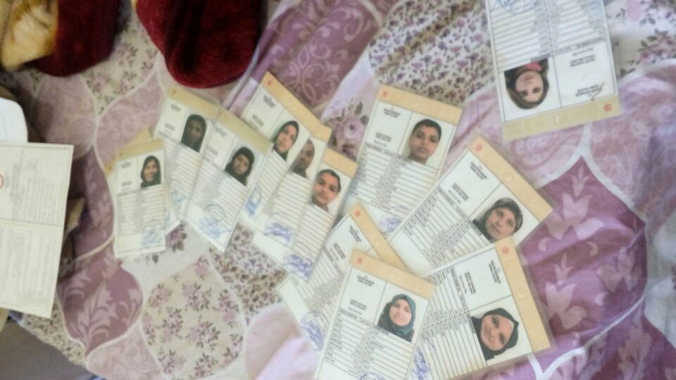 Yabancılara sahte kimlik sağlayan zanlı tutuklandı