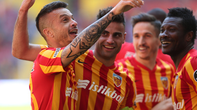 Gençler kovaladı, Kayseri kaçtı!