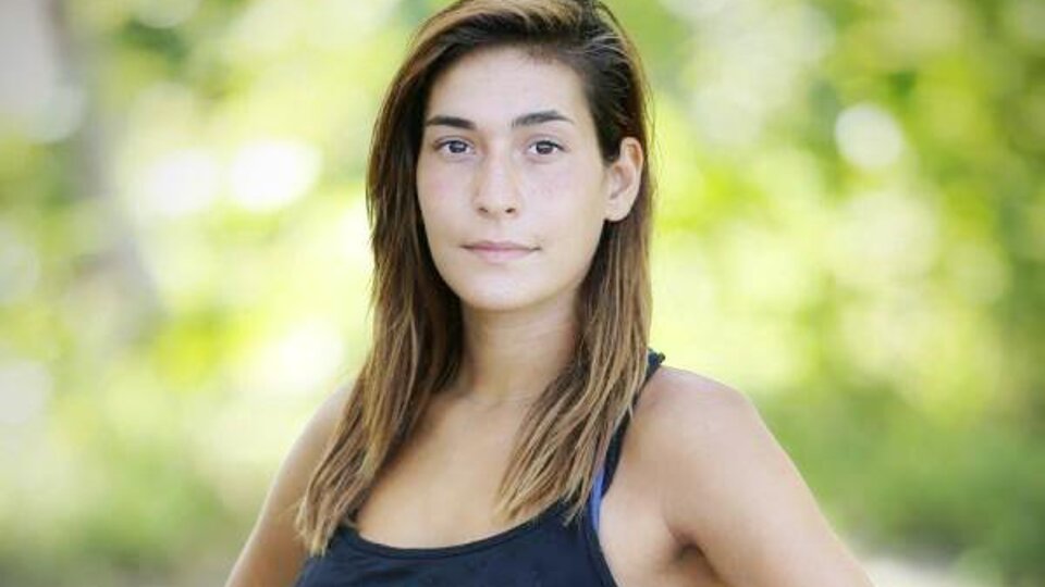 Berna Canbeldek kimdir?