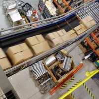 735 mağazayı kapatacaktı! İranlı iş adamından teklif geldi