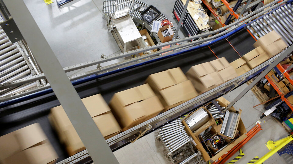 735 mağazayı kapatacaktı! İranlı iş adamından teklif geldi