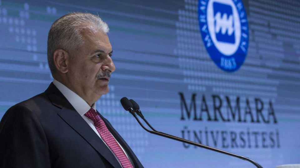 Yıldırım: Didim açıklarındaki kayalığa Yunan Bayrağı dikme girişimi oldu