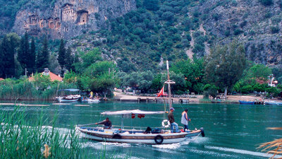 Denizsiz kıyı kasabası: Dalyan!