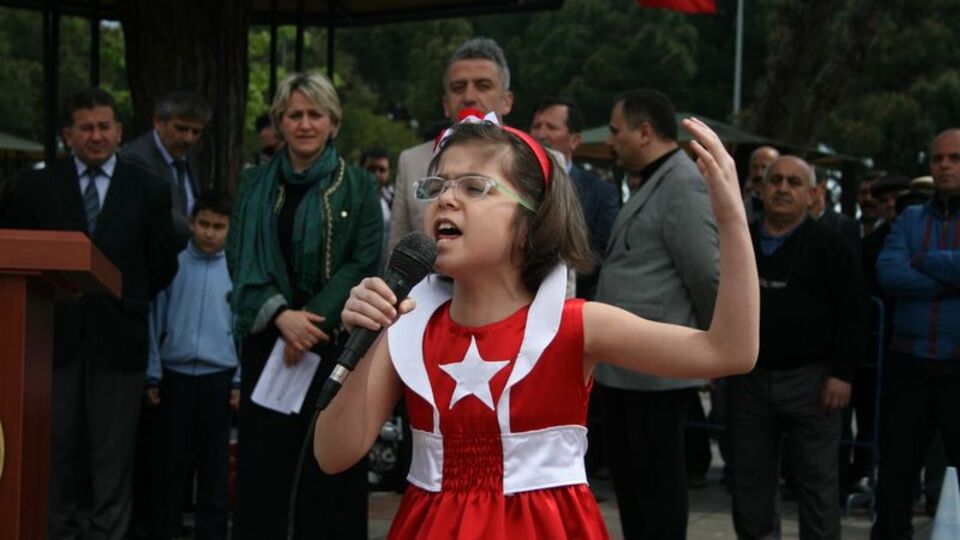 23 Nisan ile ilgili şiirler