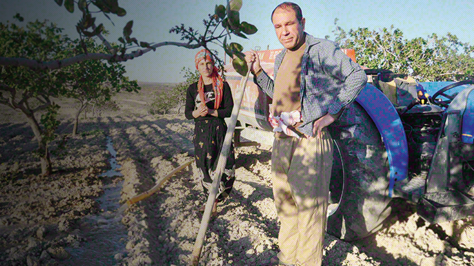 Çekime özendi, tarlasını sattı, film yaptı