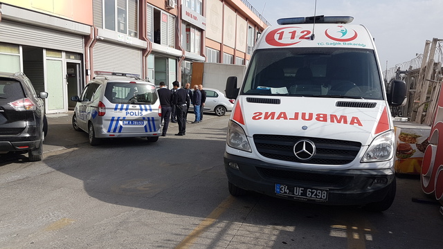 İstanbul'da facia! Halatı koptu, zemine çakıldı