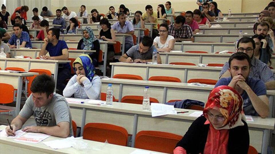 AÖF sınav sonuçları için bekleyiş sürüyor